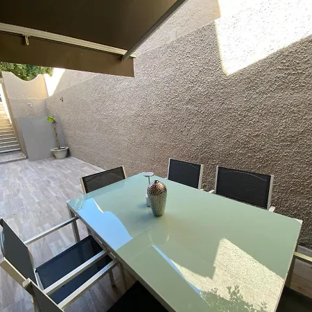 Casa Teresa Feriehus *