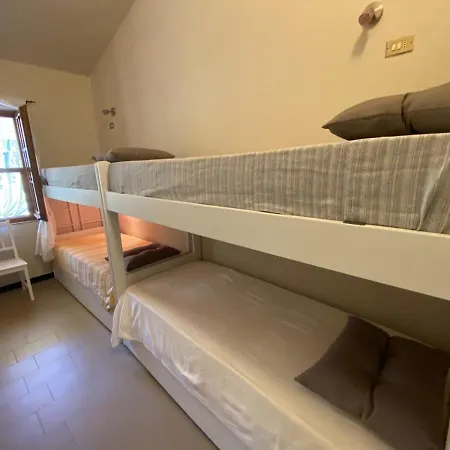 Casa Teresa Feriehus Porto Pino